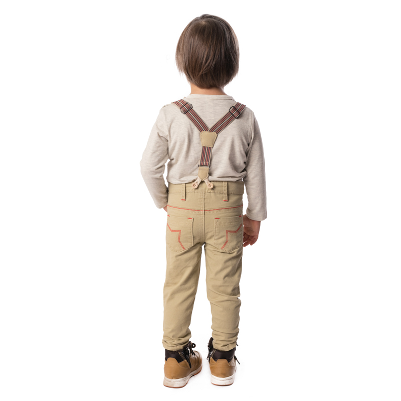 чиносы для мальчика. кажуальный школьник. поло бежевое для мальчика. брюки чиносы для мальчика. мальчик в бежевом пиджаке.