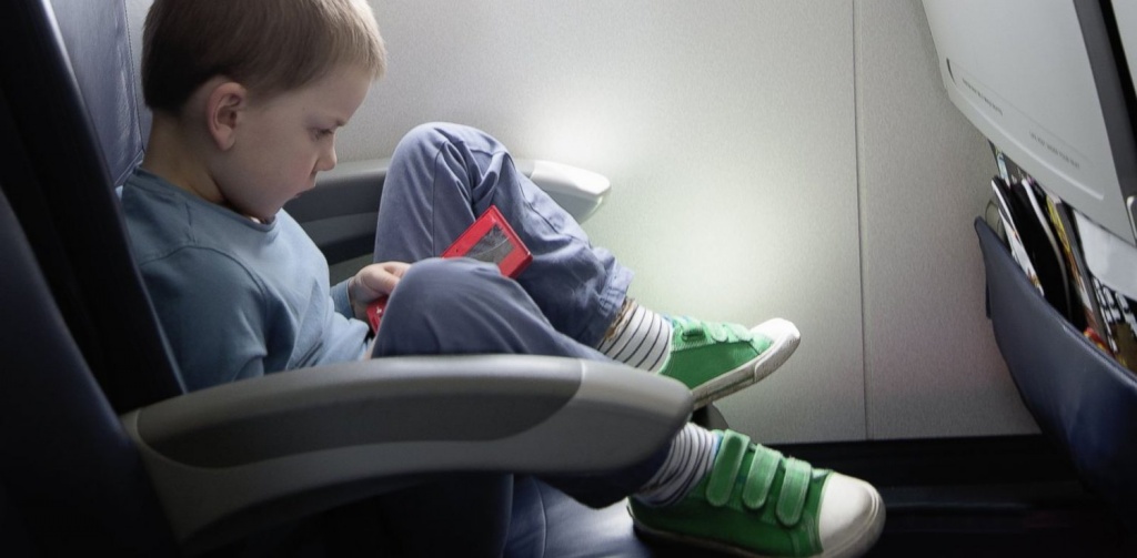 Что взять в самолет детям от 3 до 8 лет? - 7
